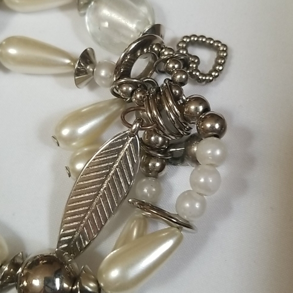 Elastic Beaded Bracelet - Picture 3 of 3